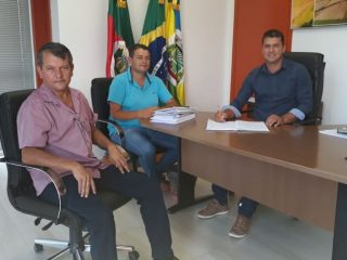 Presidente da Câmara de Vereadores assume o Executivo Municipal de Tio Hugo