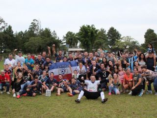 São Paulo FC e EC Divino são os campeões do Campeonato de Futebol de Campo de Tio Hugo